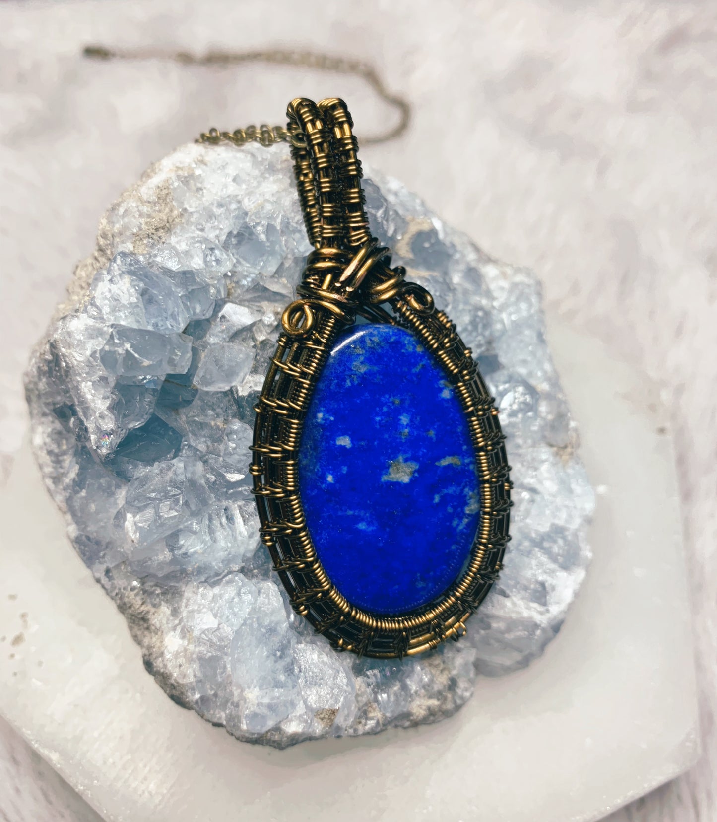 𝐷𝑒𝑠𝑡𝑖𝑛𝑦 • Lapis Lazuli